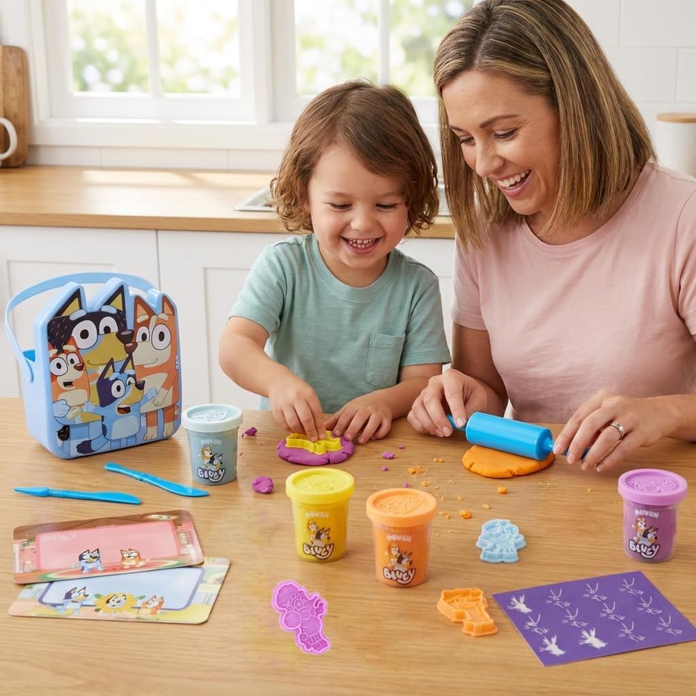 Toyland Bluey Dough Bucket Activity Set, 17 Pieces photo 3